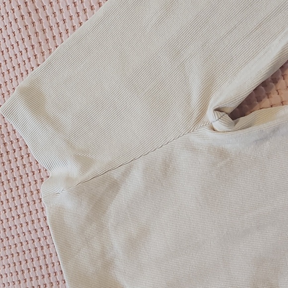 Girl's knit flare pant - Picture 11 of 12